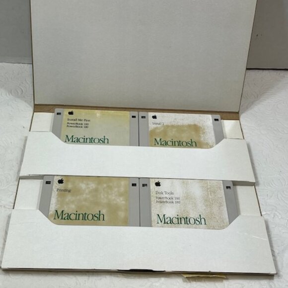 VTG 1991 Apple Computer System Macintosh 7 Disk Set Ver 7.1, 914-0363-B, - Picture 2 of 9